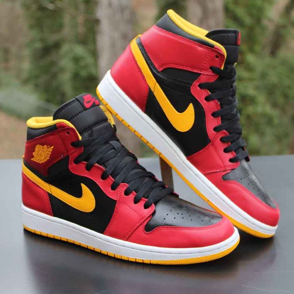 Air Jordan 1 High OG Highlight Reel 2013